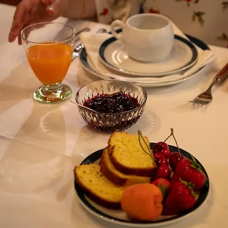 Bed & Breakfast Lioy-faresin *